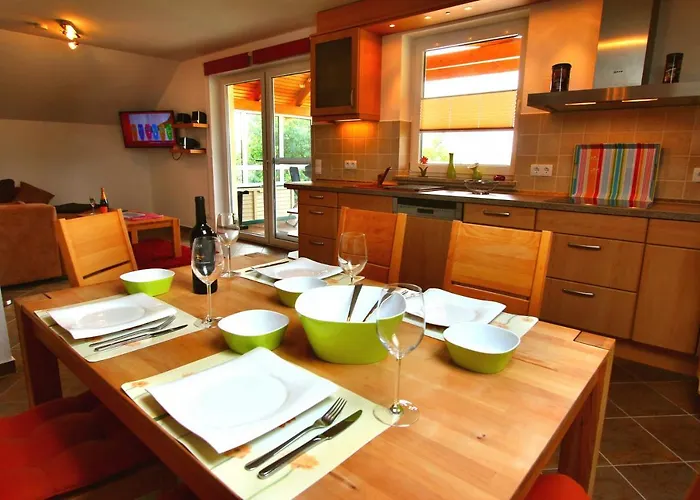 Haus Mueritzbrise _ Og_fewo アパート